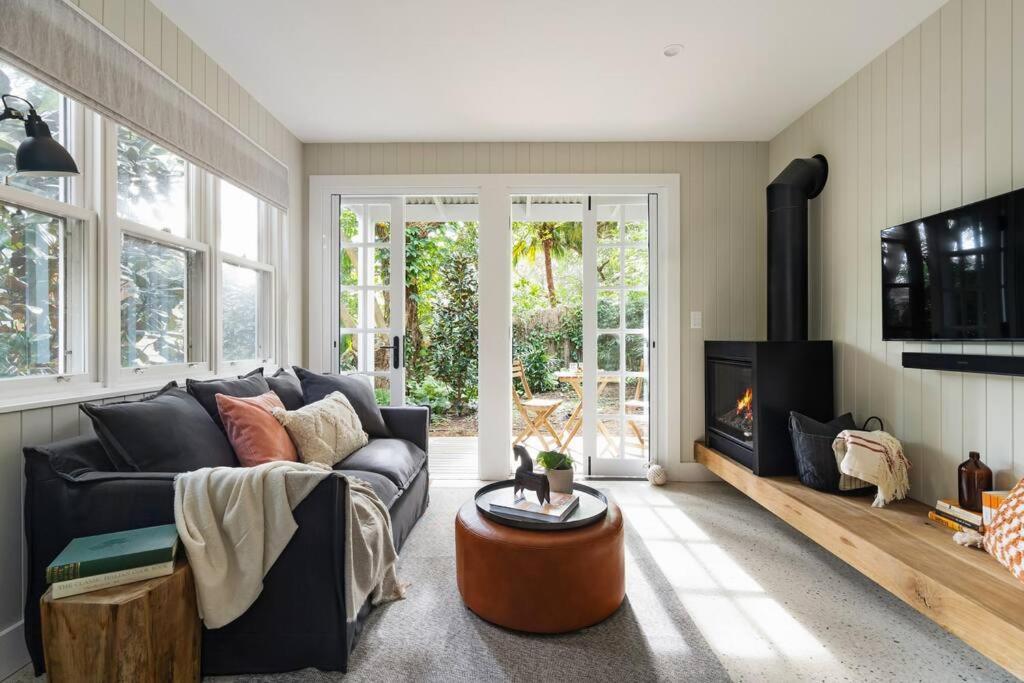 Beautiful Balmain East Holiday home Sydney